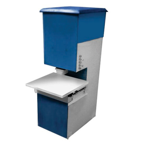 > </div>
<div class=